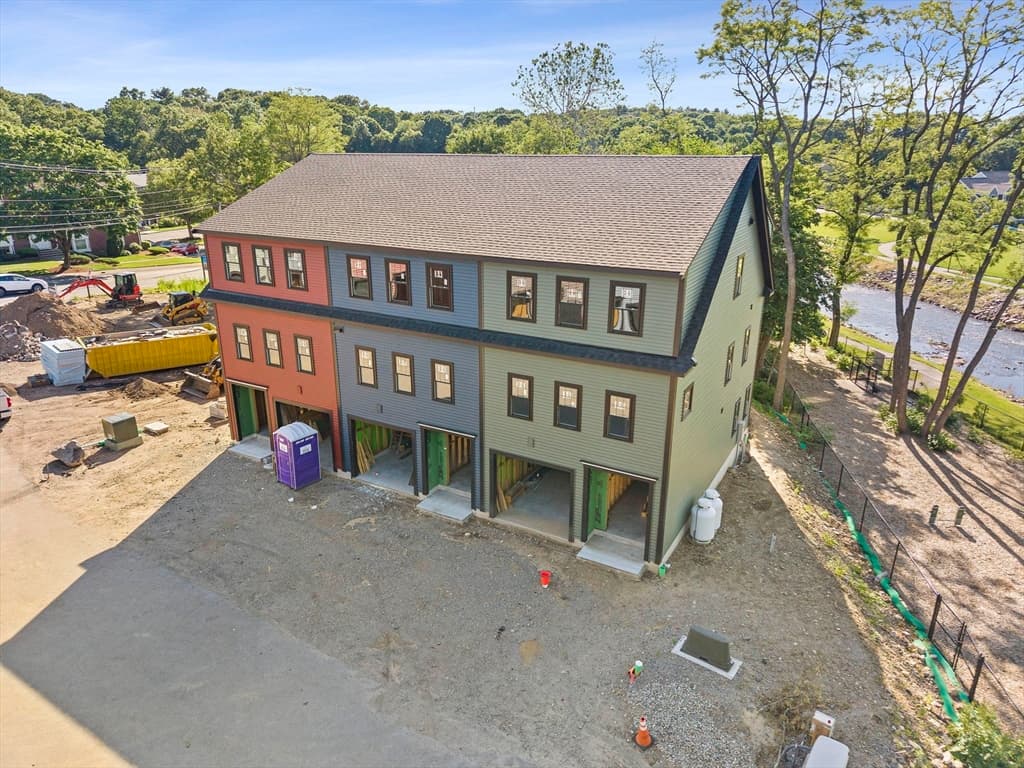 Condominium at 87 Neponset St # 11, Canton MA 02021, Canton, photo 28 of 33