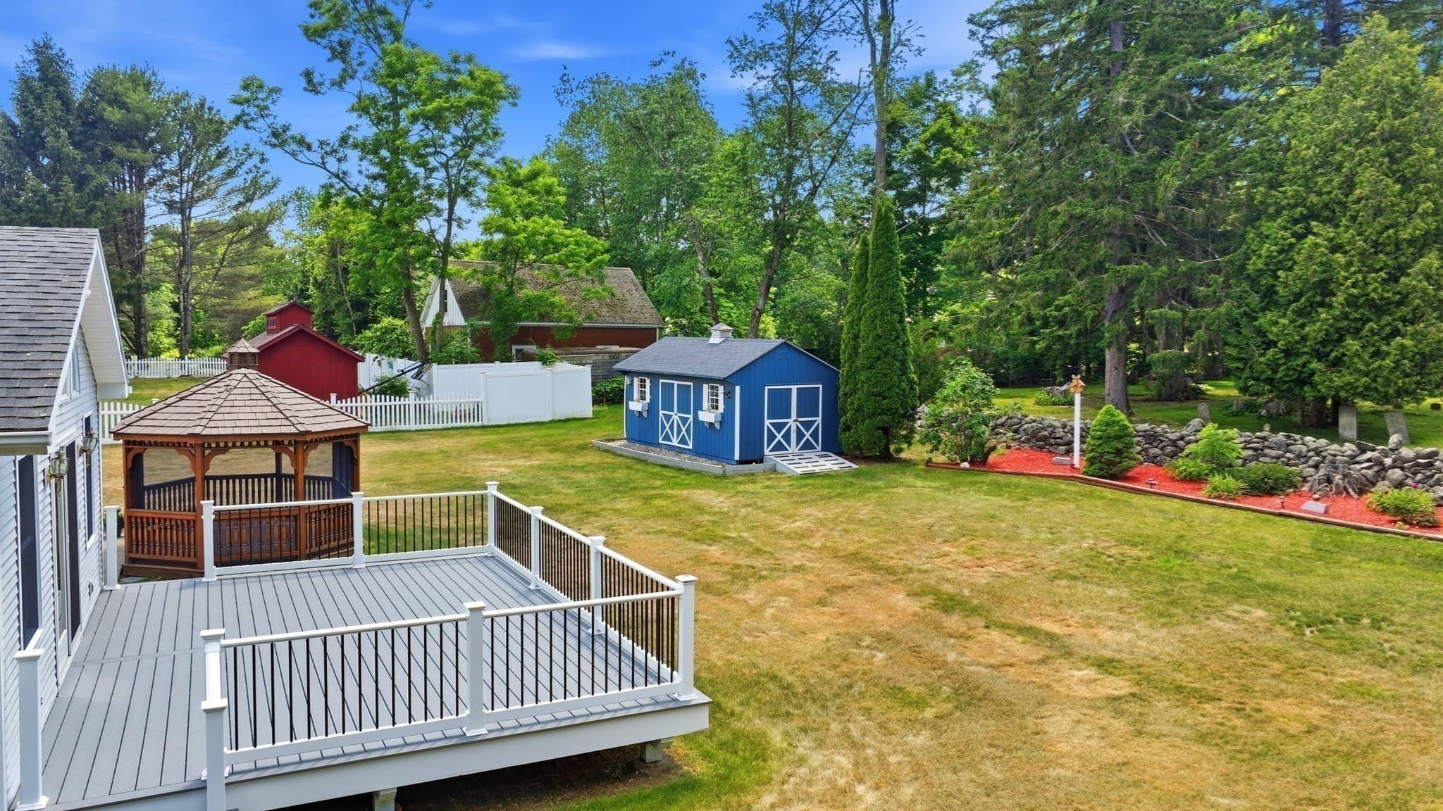 Single Family Residence at 15 Tiffany Lane, Northampton MA 01062, Northampton, photo 6 of 38