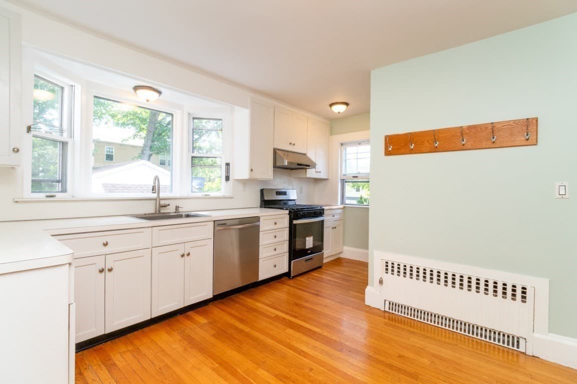 Single Family Residence at 142 Jackson St, Newton MA 02459, Newton, photo 4 of 42