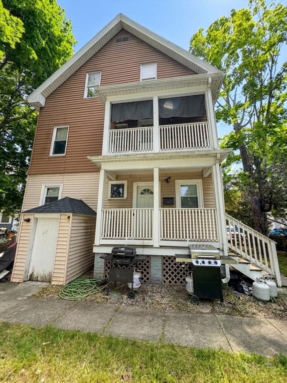 2 Hope St, Attleboro MA 02703 photo 3