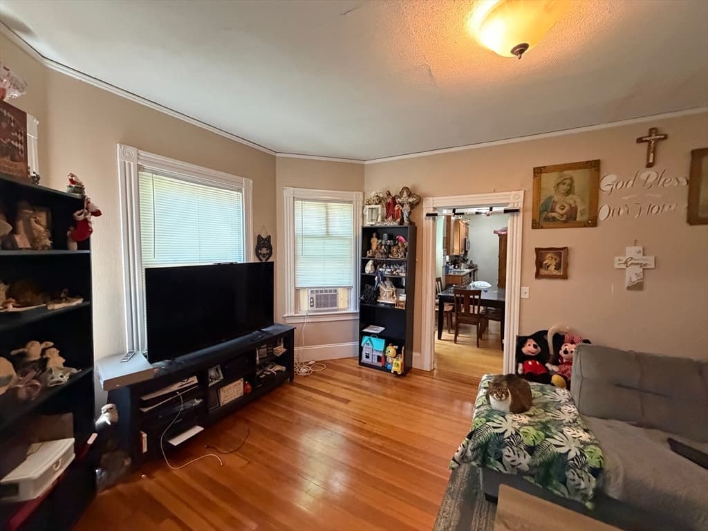 2 Hope St, Attleboro MA 02703 photo 8