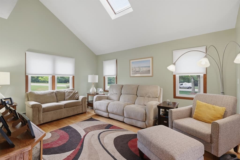 Single Family Residence at 35 Blueberry Hill, Webster MA 01570, Webster, photo 5 of 41