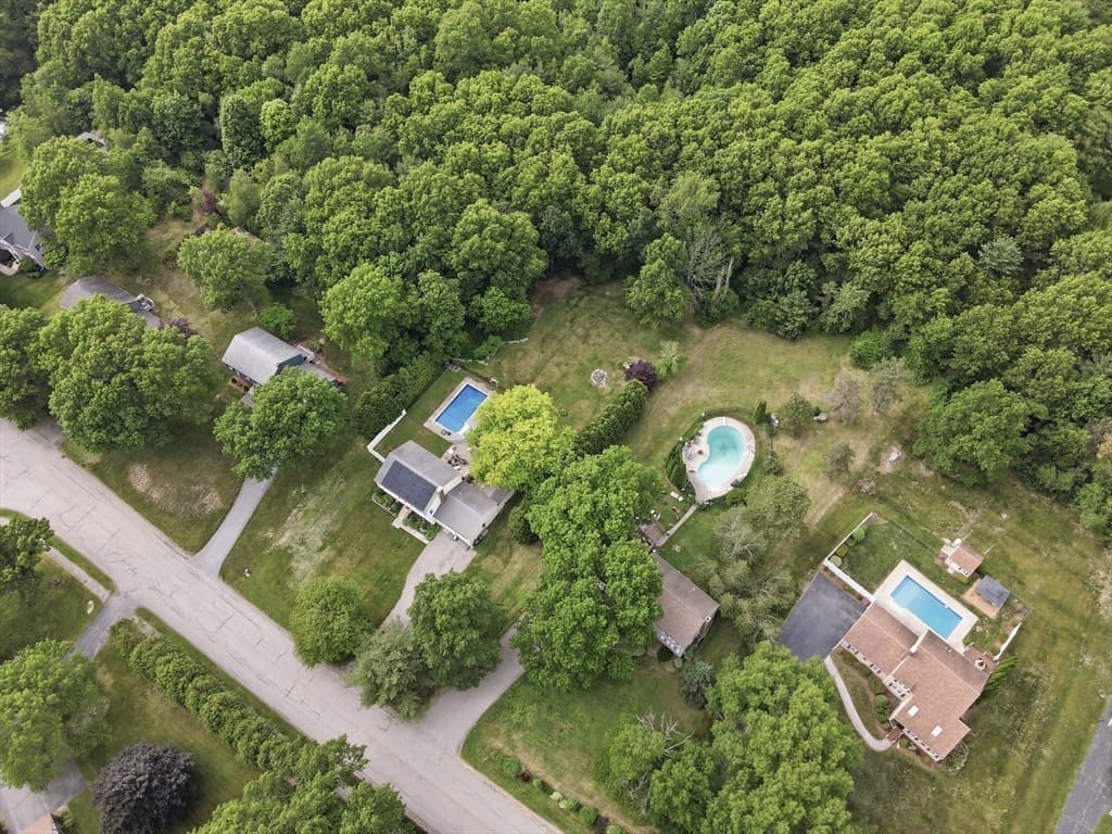 Single Family Residence at 35 Blueberry Hill, Webster MA 01570, Webster, photo 38 of 41