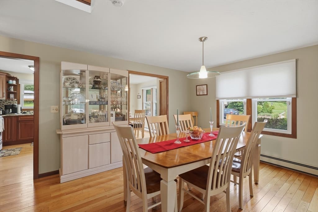 Single Family Residence at 35 Blueberry Hill, Webster MA 01570, Webster, photo 10 of 41