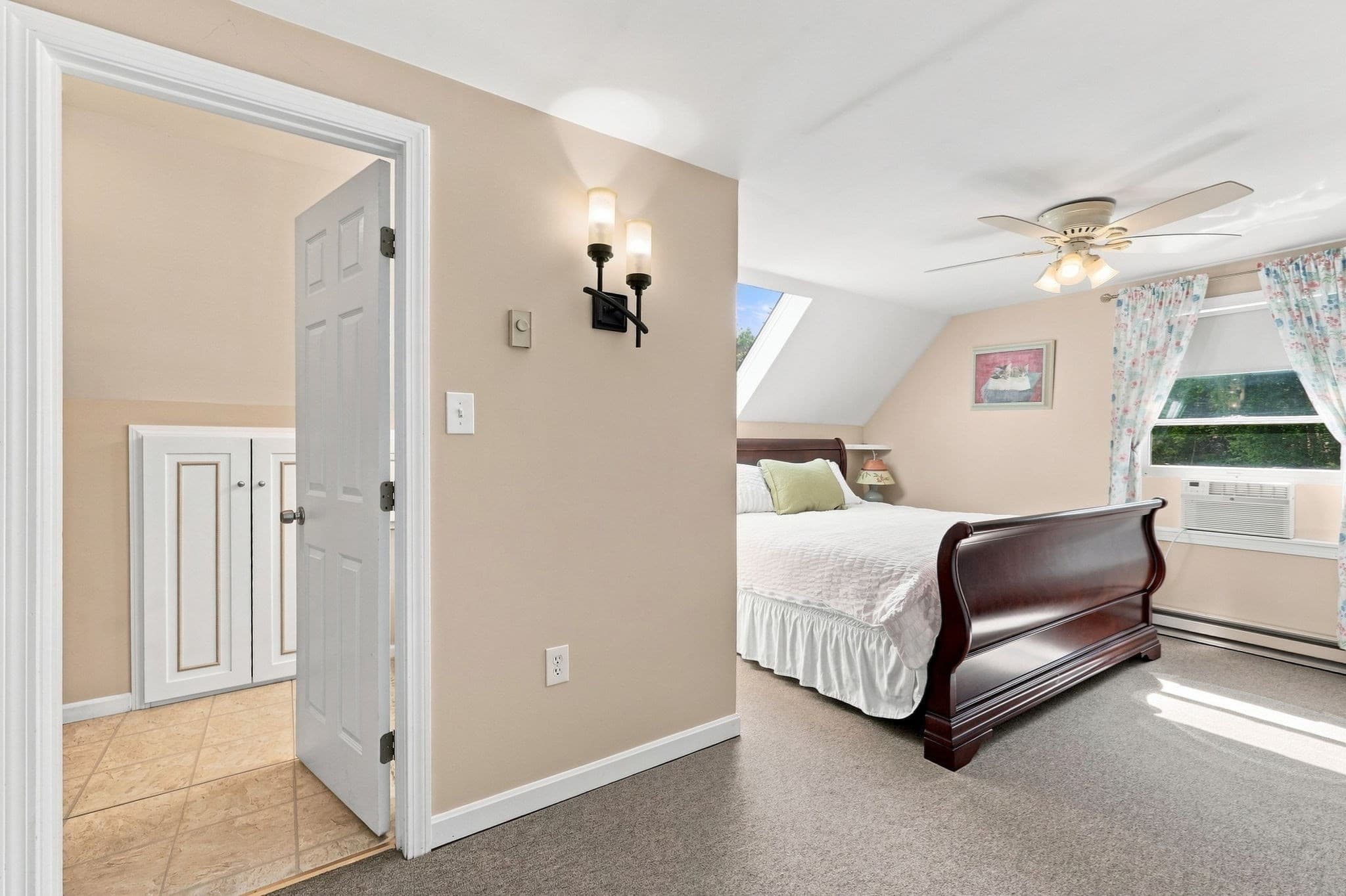 Single Family Residence at 55 Southampton Rd, Westhampton MA 01027, photo 14 of 31