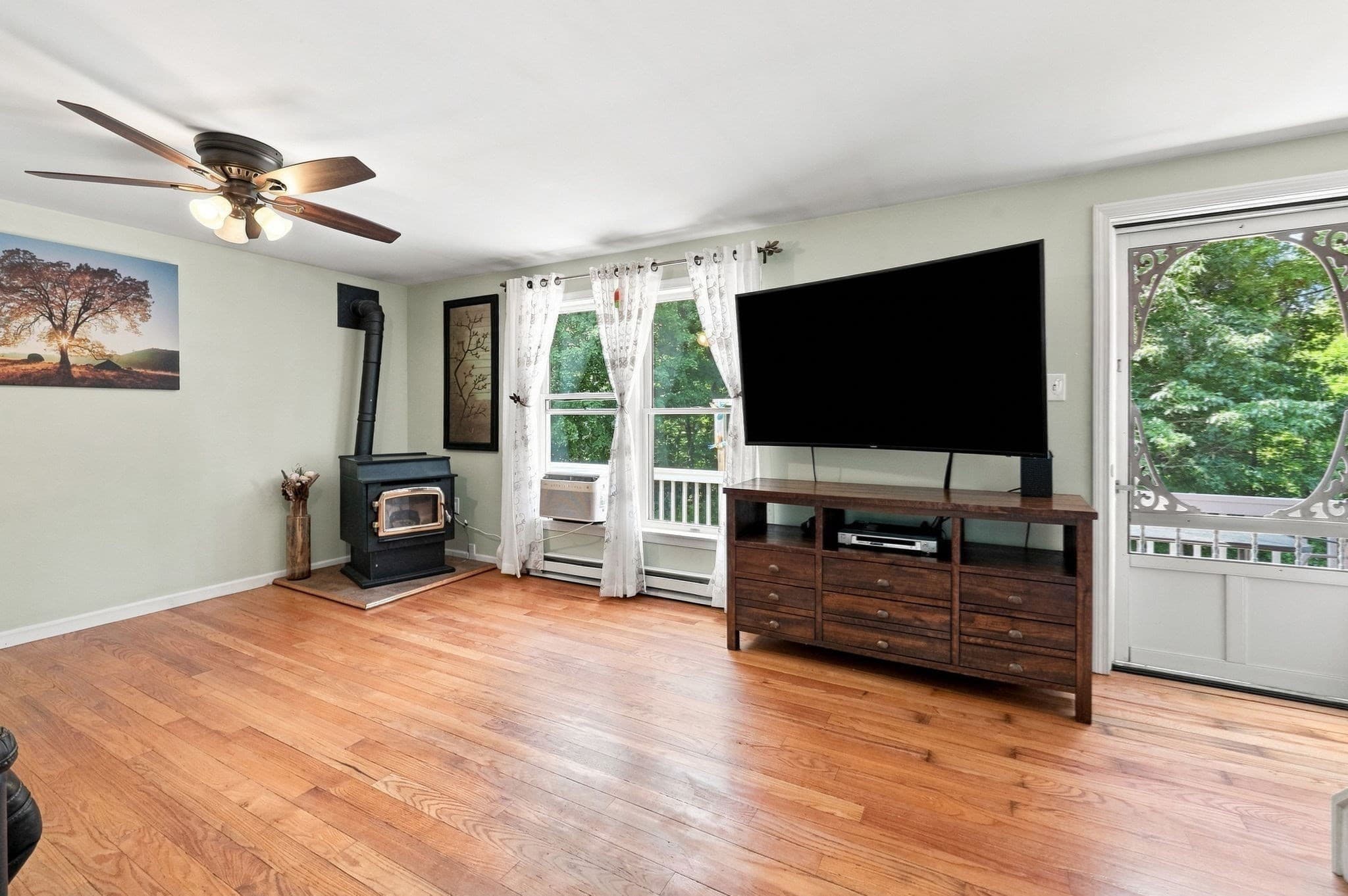 Single Family Residence at 55 Southampton Rd, Westhampton MA 01027, photo 8 of 31