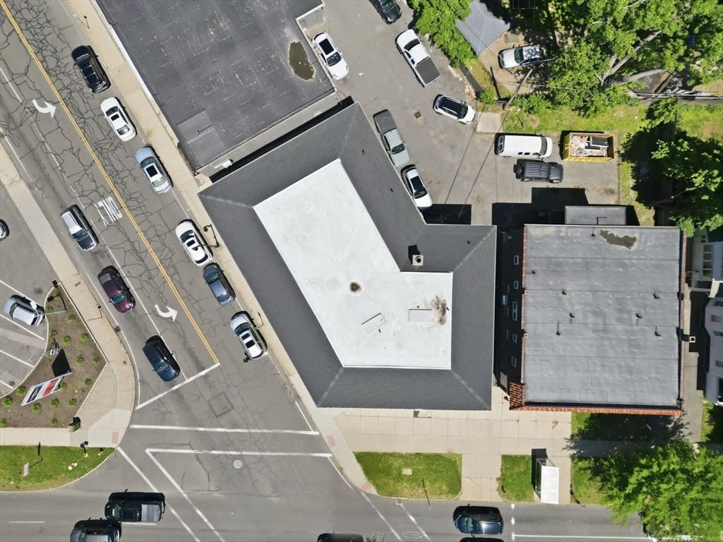 752 Sumner Ave, Springfield MA 01108 photo 28