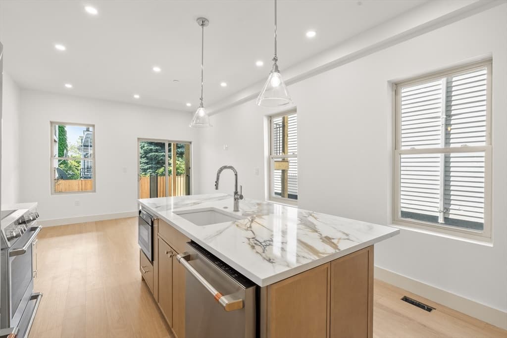 Condominium at 17 Princeton St # 1, Boston MA 02128, Boston, photo 4 of 23