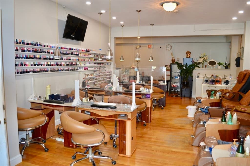 237 Highland Ave, Somerville MA 02143 photo 23