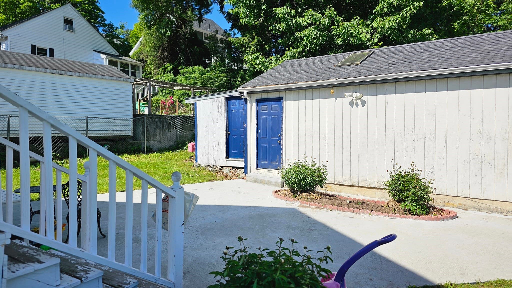 Single Family Residence at 350 Washington St, Malden MA 02148, photo 3 of 16