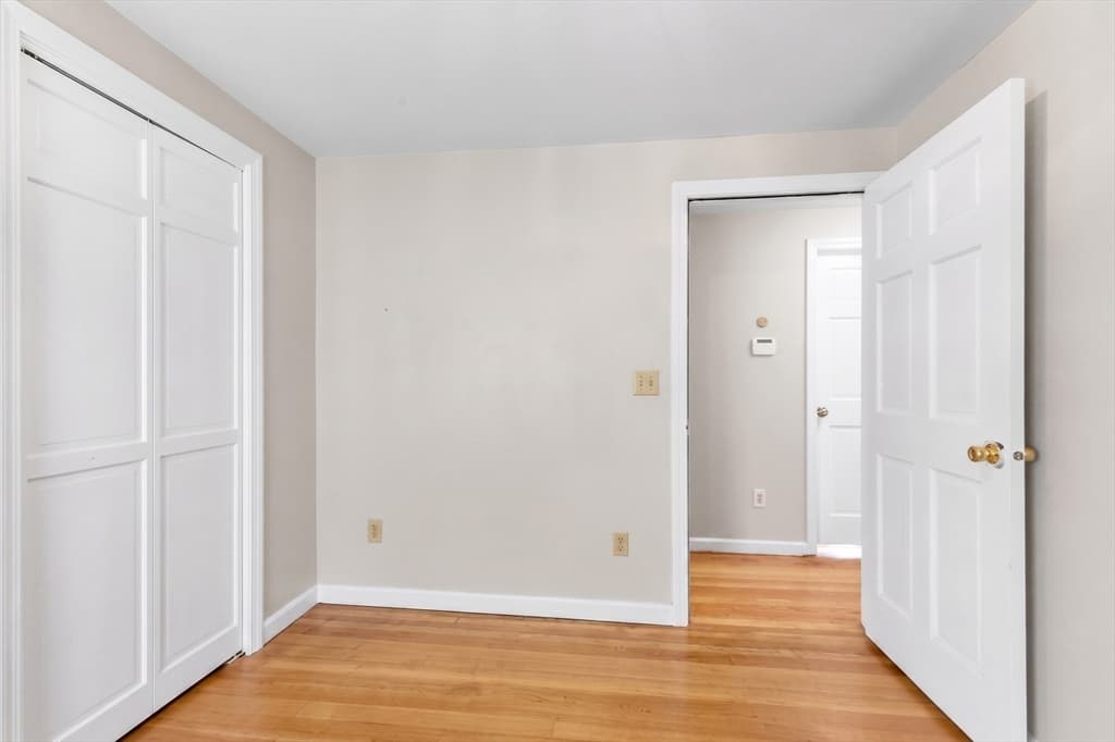Single Family Residence at 6 Parkin Ct, Taunton MA 02780, photo 16 of 33