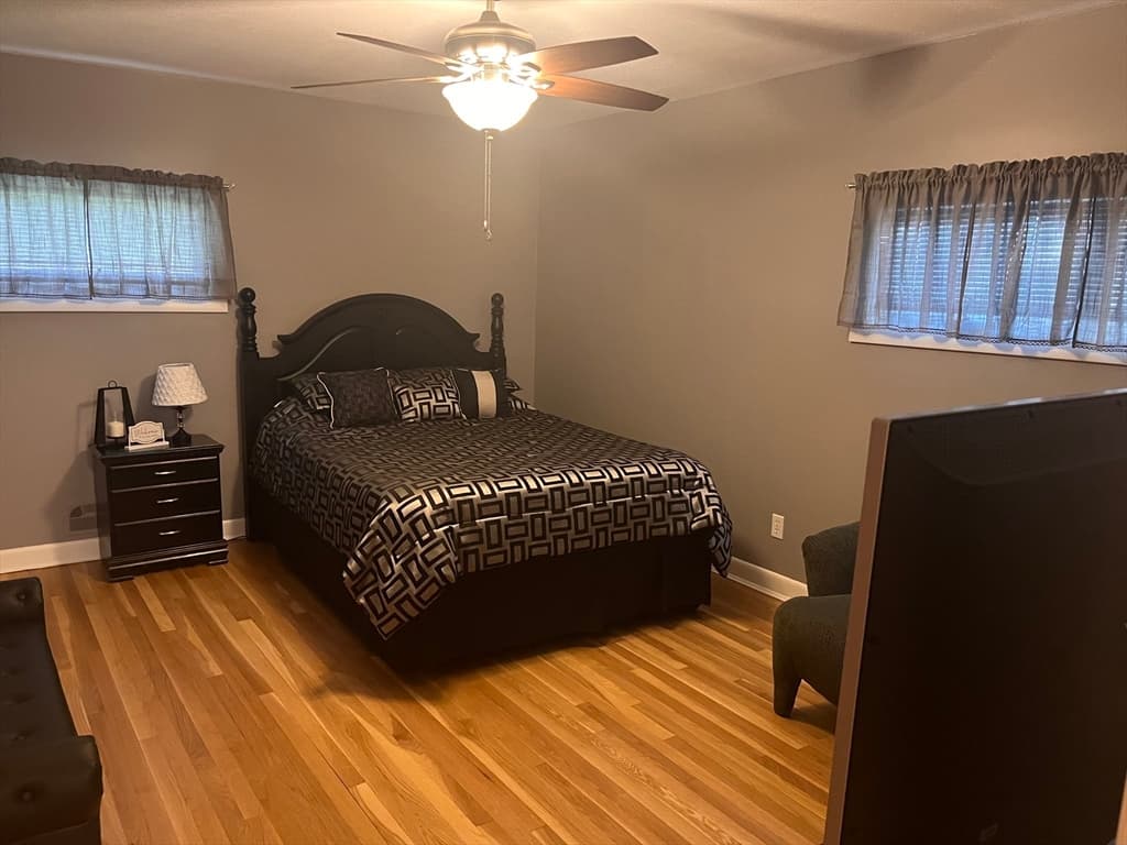 245 Cornell St, New Bedford MA 02740 photo 18