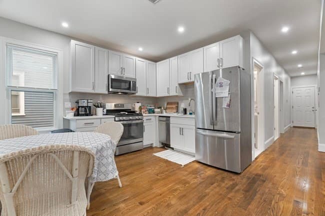 3 Family - 3 Units Up/Down at 25 Pleasant Street, Boston MA 02125, Boston, photo 13 of 41