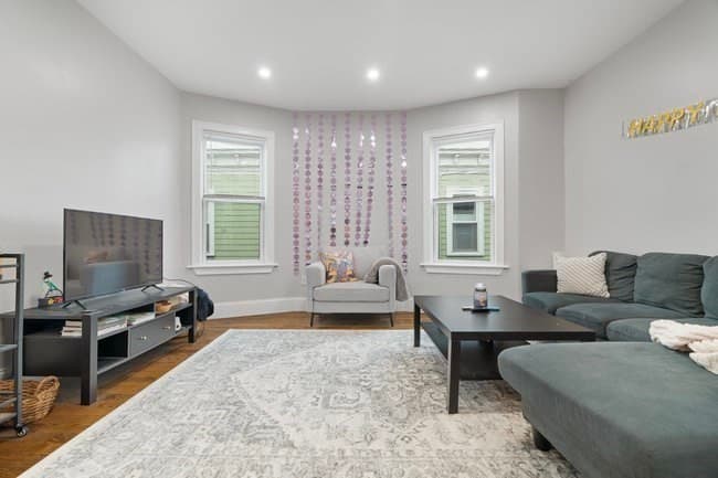 3 Family - 3 Units Up/Down at 25 Pleasant Street, Boston MA 02125, Boston, photo 35 of 41
