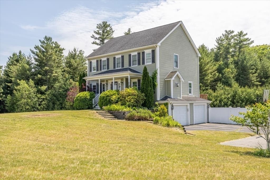 Single Family Residence at 18 Bethel Way, Wareham MA 02576, Wareham, photo 2 of 42