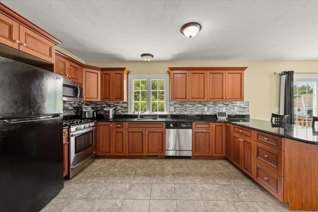 Single Family Residence at 18 Bethel Way, Wareham MA 02576, Wareham, photo 12 of 42