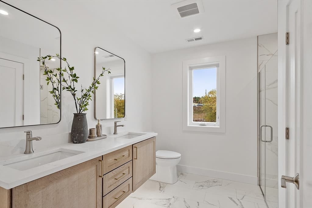 Condominium at 225 Middlesex Turnpike # 107, Burlington MA 01803, Burlington, photo 20 of 23