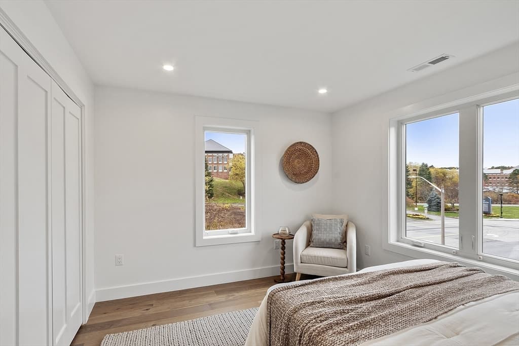 Condominium at 225 Middlesex Turnpike # 107, Burlington MA 01803, Burlington, photo 14 of 23