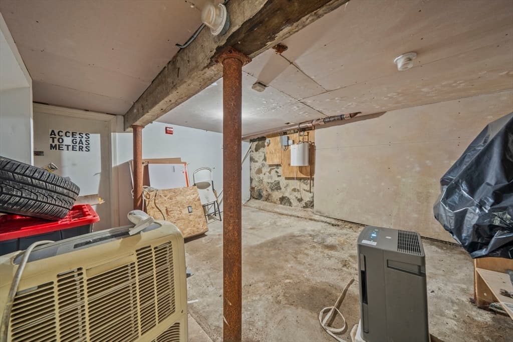 682 Broadway, Chelsea MA 02150 photo 15