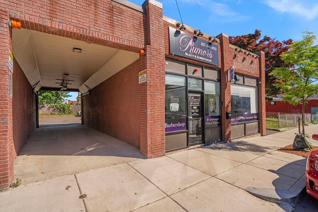 688 Broadway, Chelsea MA 02150