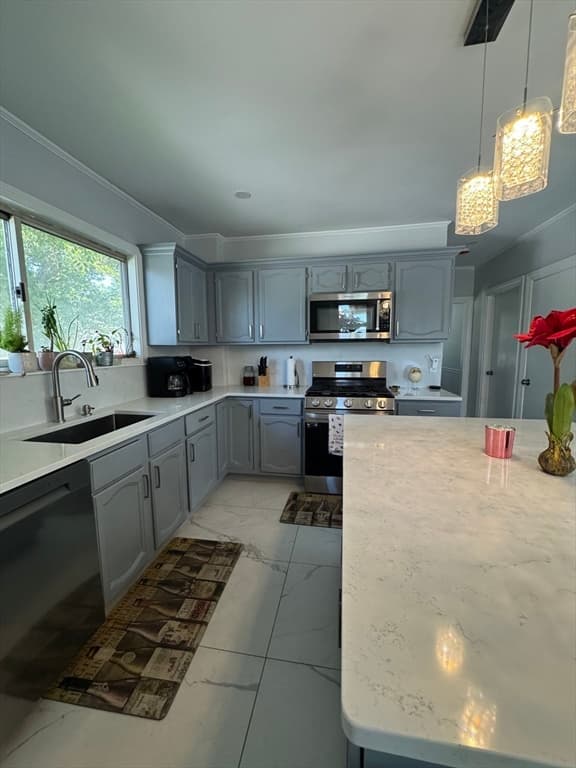 Single Family Residence at 5 High St, Saugus MA 01906, photo 12 of 35