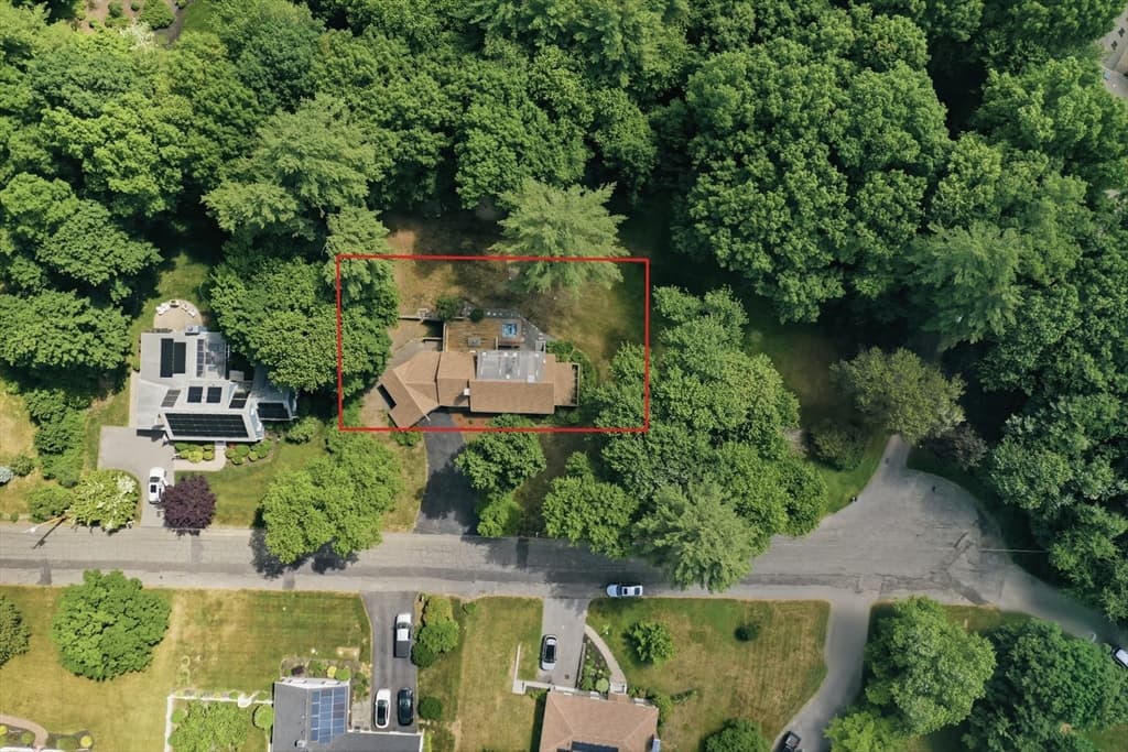 Single Family Residence at 18 Forrest Road, Topsfield MA 01983, Topsfield, photo 6 of 38