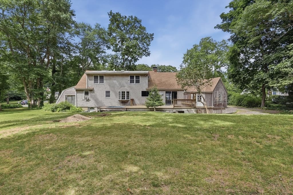 Single Family Residence at 18 Forrest Road, Topsfield MA 01983, Topsfield, photo 3 of 38