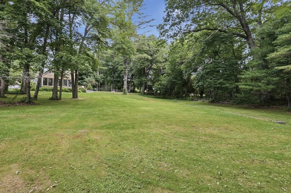 Single Family Residence at 18 Forrest Road, Topsfield MA 01983, Topsfield, photo 5 of 38
