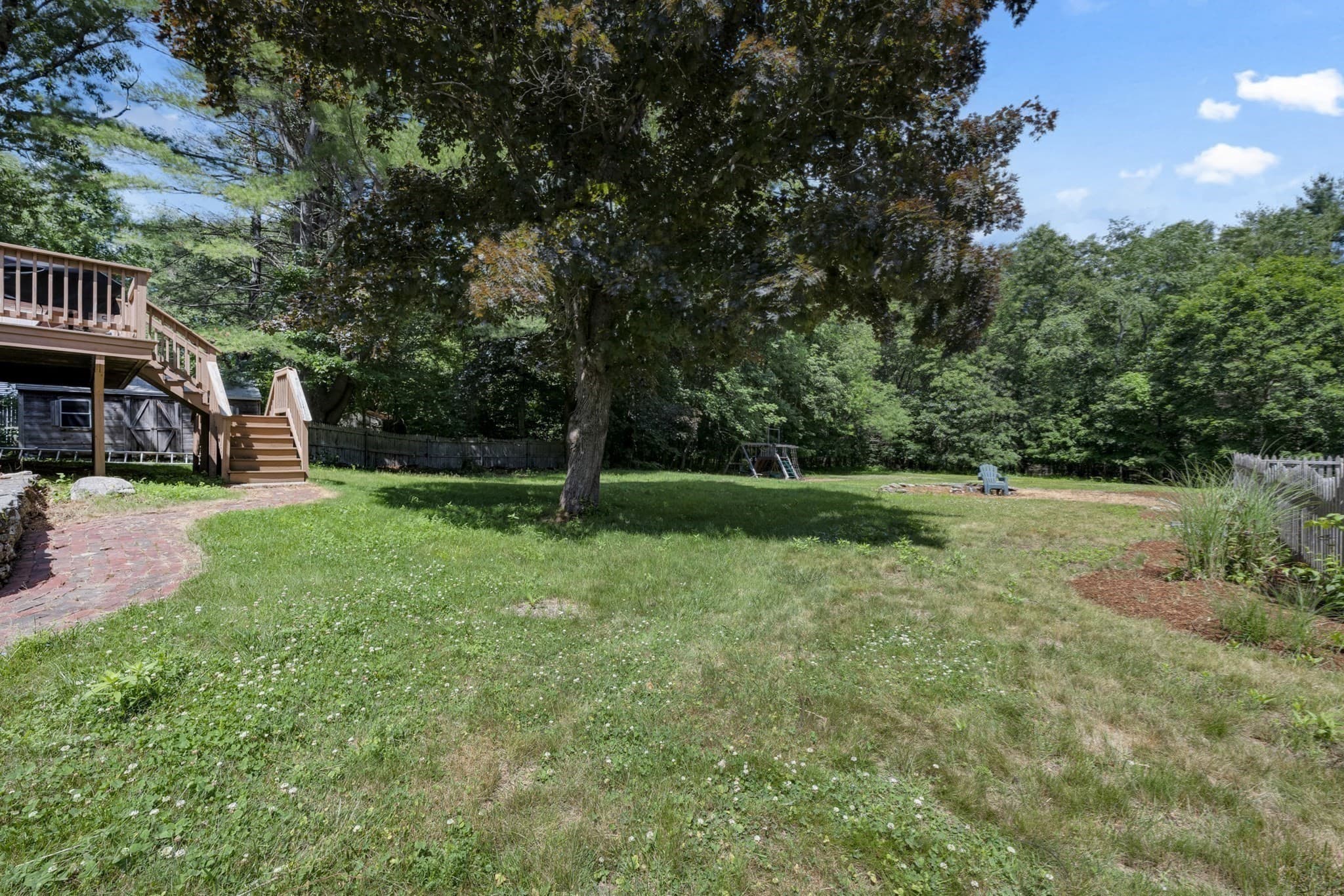 Single Family Residence at 27 Hillside Dr, Sturbridge MA 01566, photo 29 of 37