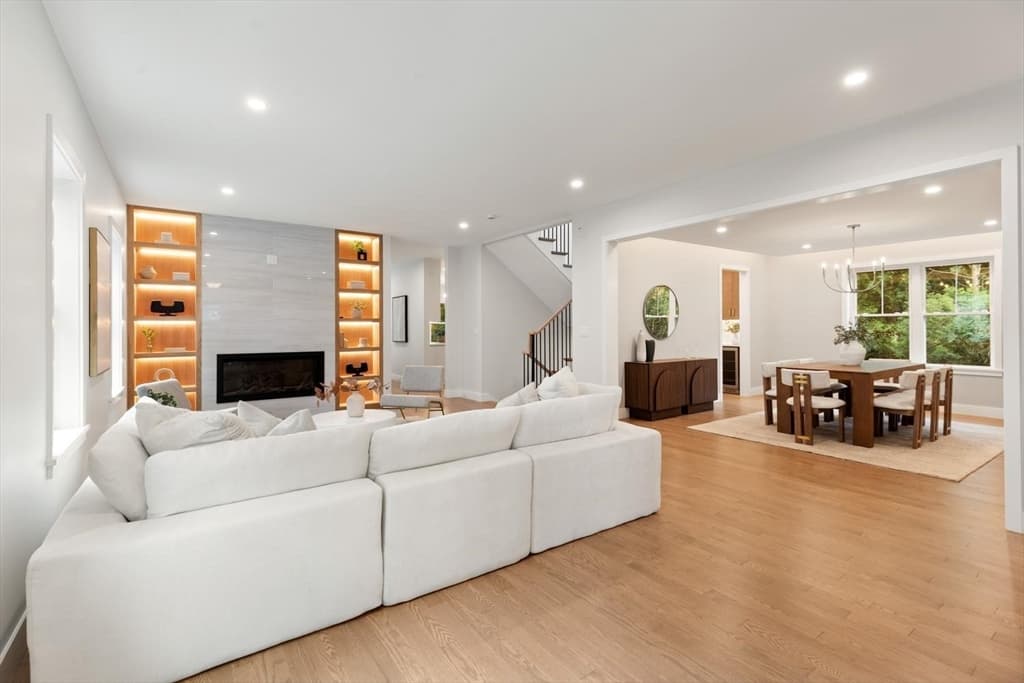 89 Spring St, Lexington MA 02421 photo 4