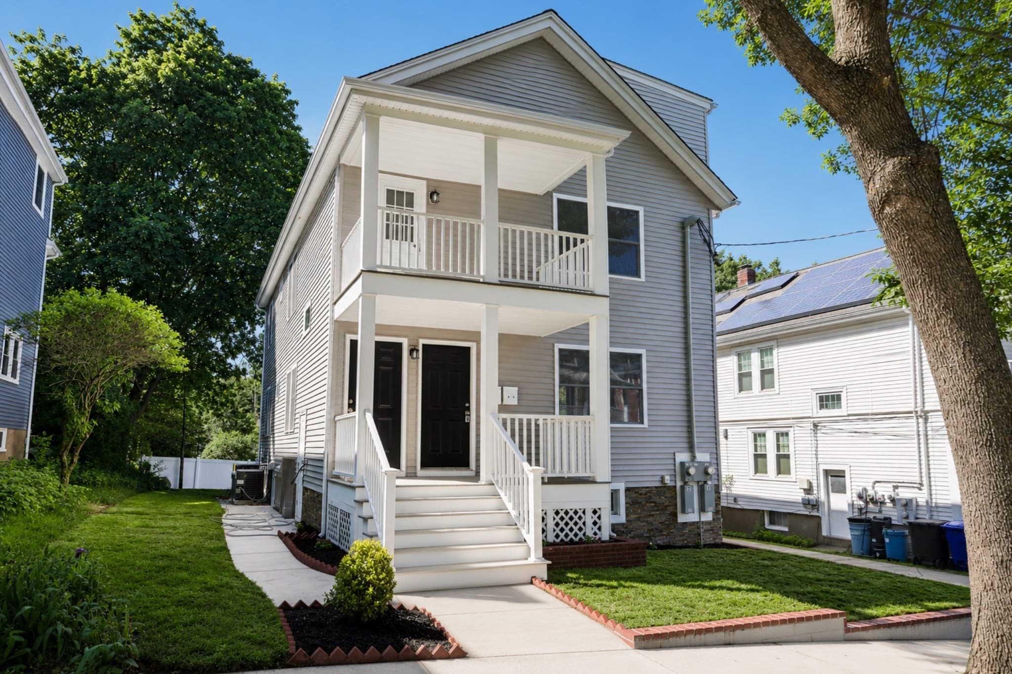 Condominium at 29 Coleman Rd # A, Arlington MA 02476, Arlington, photo 2 of 33