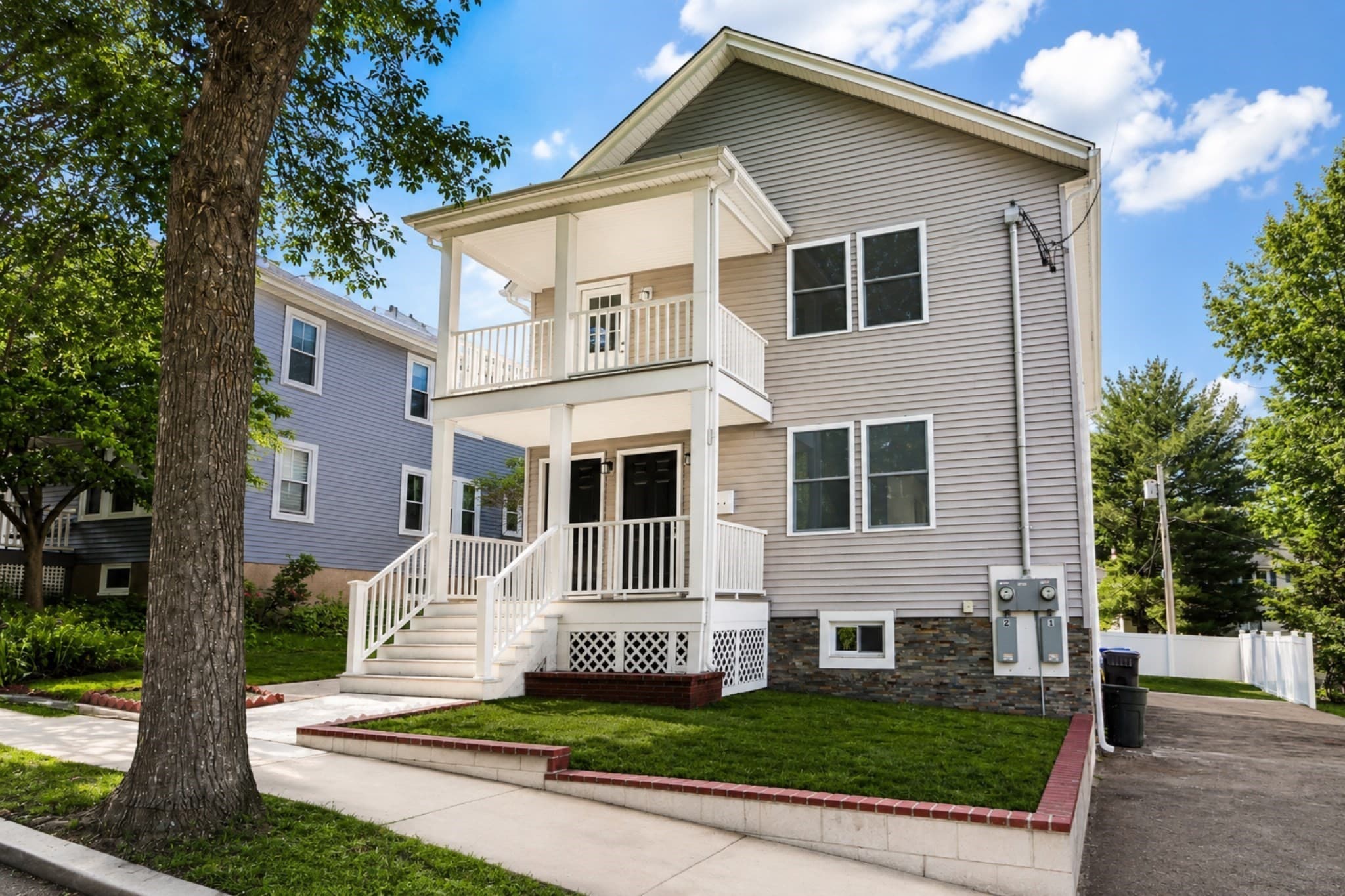 Condominium at 29 Coleman Rd # A, Arlington MA 02476, Arlington, photo 3 of 33
