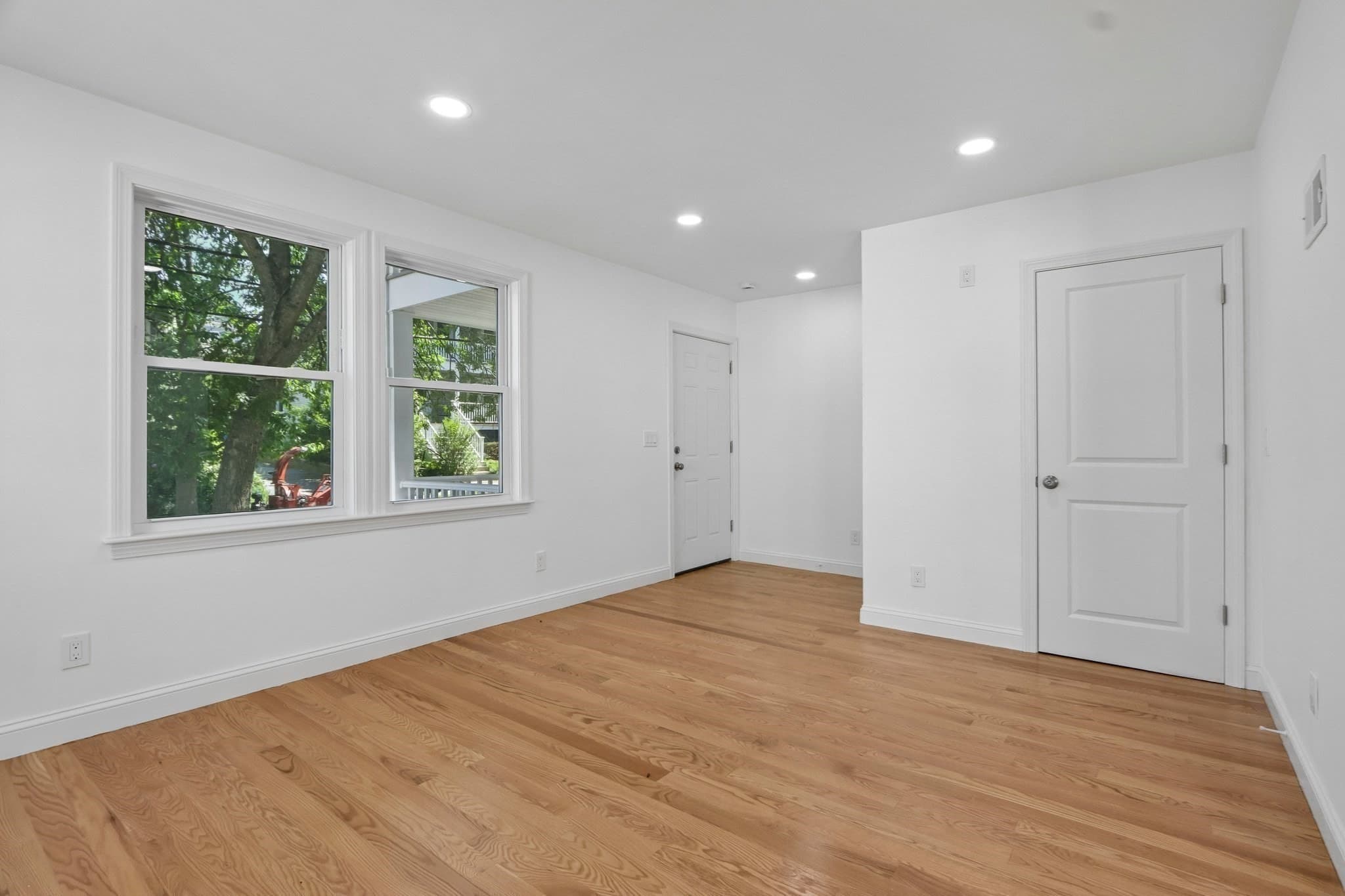 Condominium at 29 Coleman Rd # A, Arlington MA 02476, Arlington, photo 5 of 33