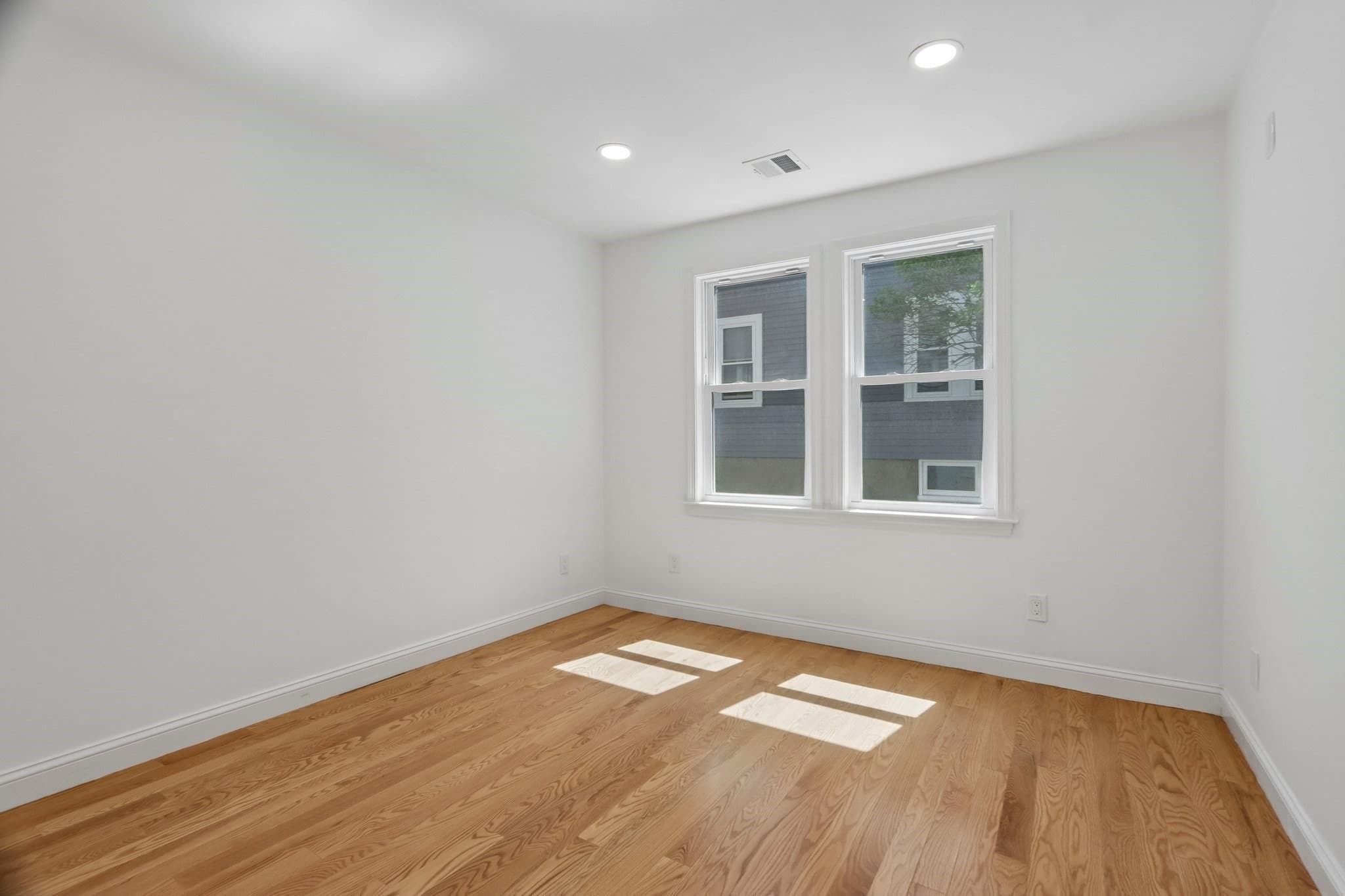 Condominium at 29 Coleman Rd # A, Arlington MA 02476, Arlington, photo 15 of 33