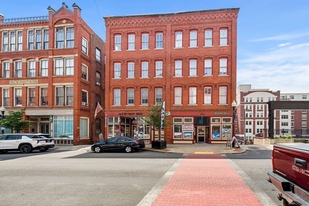 Condominium at 62 Washington St # 9, Haverhill MA 01832, Haverhill, photo 27 of 37