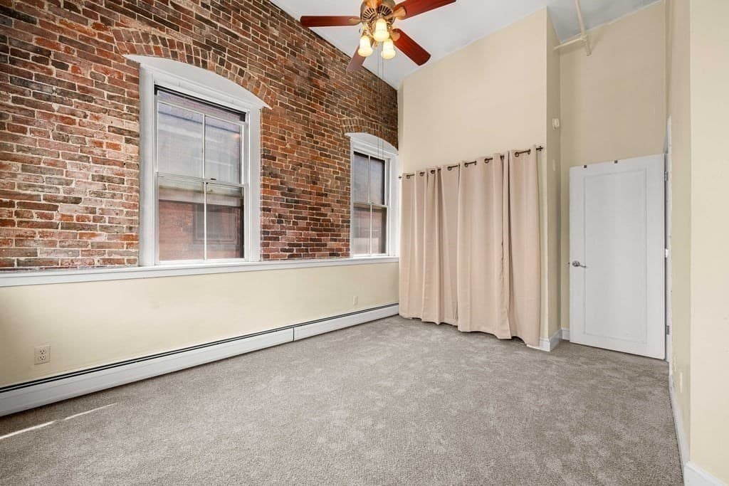 Condominium at 62 Washington St # 9, Haverhill MA 01832, Haverhill, photo 17 of 37