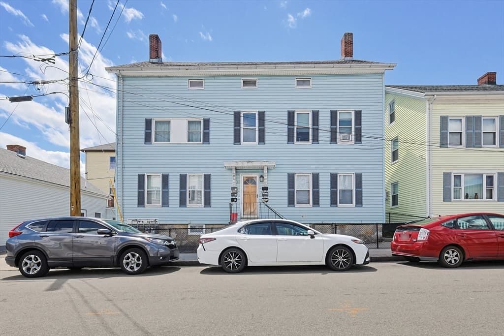 23 Brow Street, Fall River MA 02721