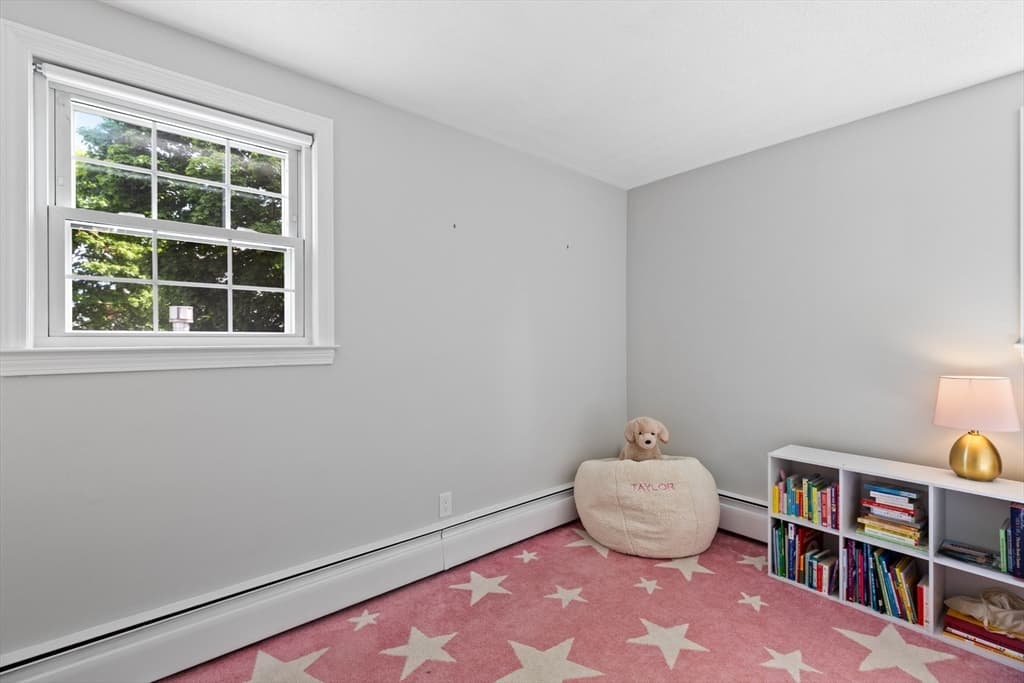 Single Family Residence at 17 Duggan Ln, Milton MA 02186, Milton, photo 14 of 34