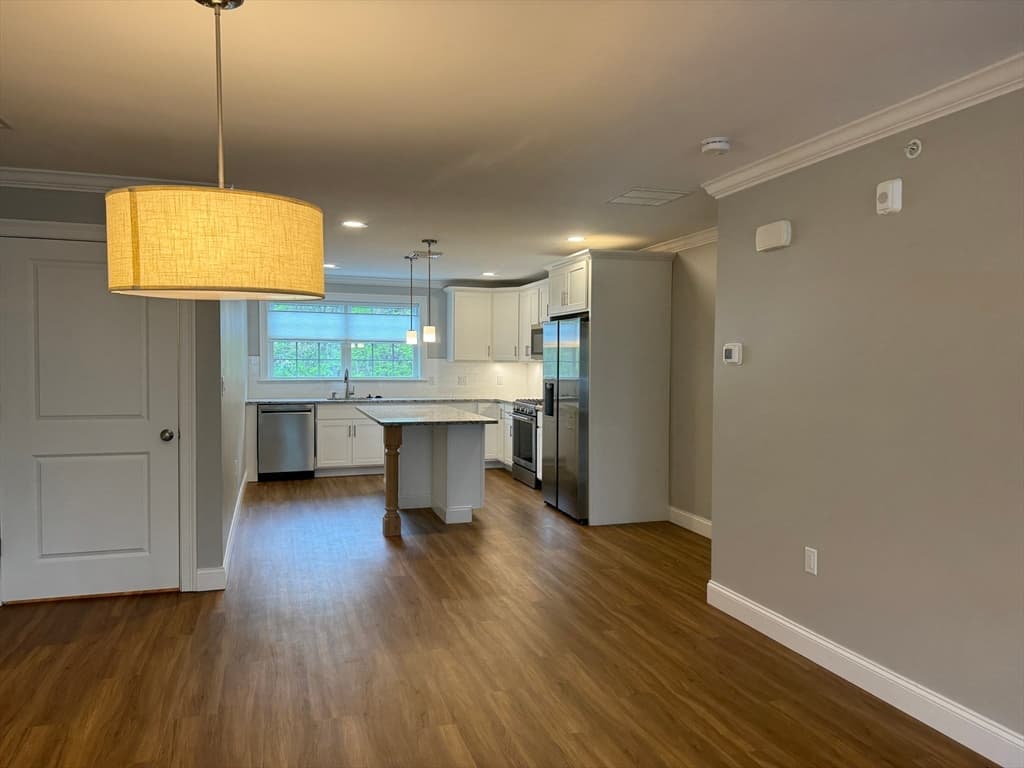 Condominium at 165 Cambridge Rd # 17, Woburn MA 01801, photo 13 of 25
