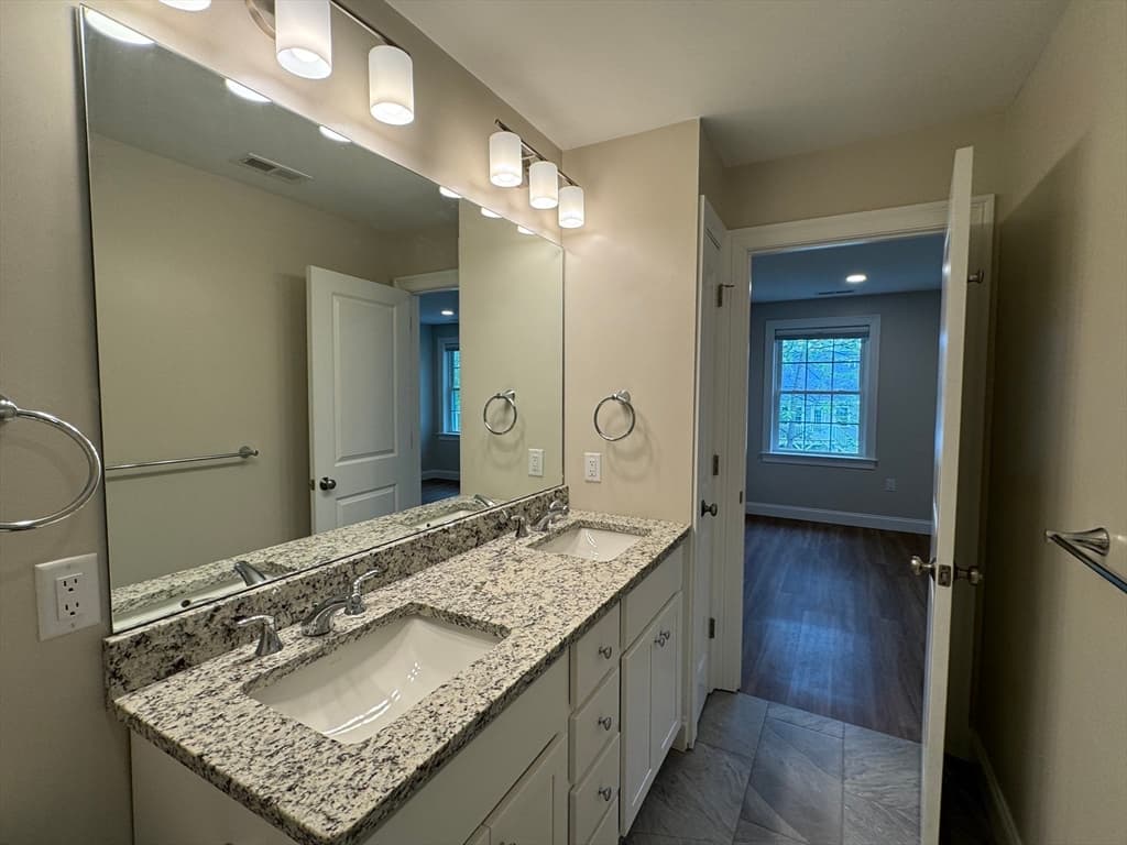 Condominium at 165 Cambridge Rd # 17, Woburn MA 01801, photo 21 of 25