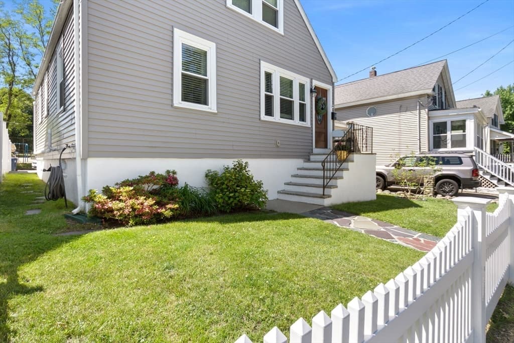 Single Family Residence at 169 Grove St, Melrose MA 02176, photo 32 of 41