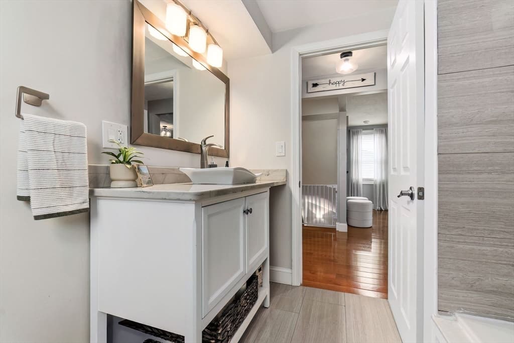 Single Family Residence at 169 Grove St, Melrose MA 02176, photo 15 of 41