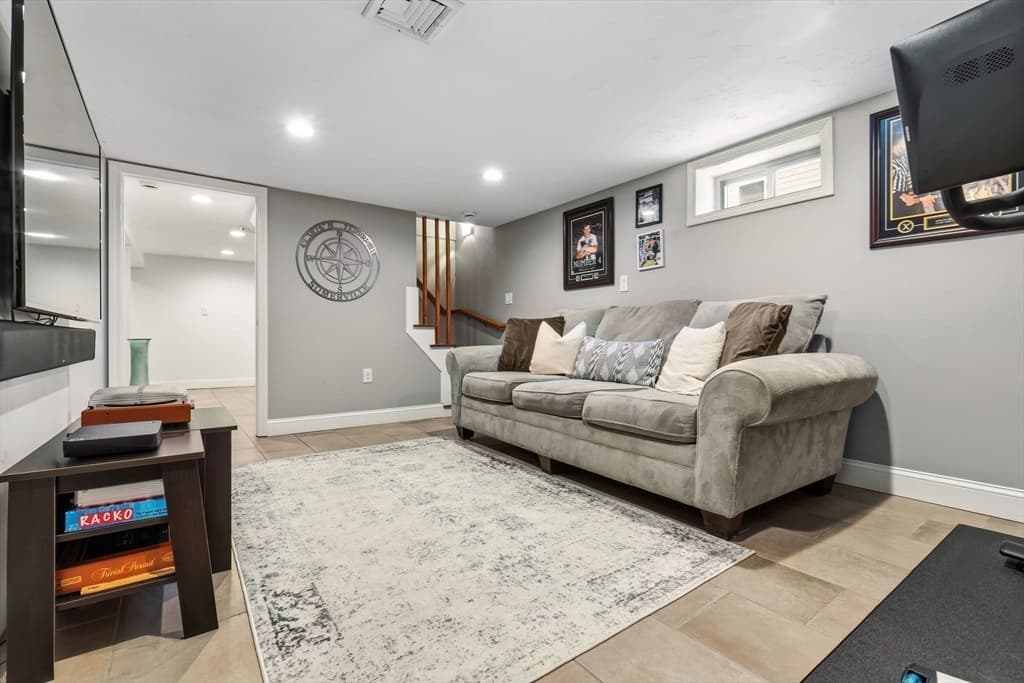 Single Family Residence at 169 Grove St, Melrose MA 02176, photo 25 of 41