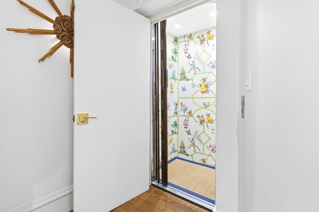 122 Marlborough Street, Boston MA 02116 photo 28