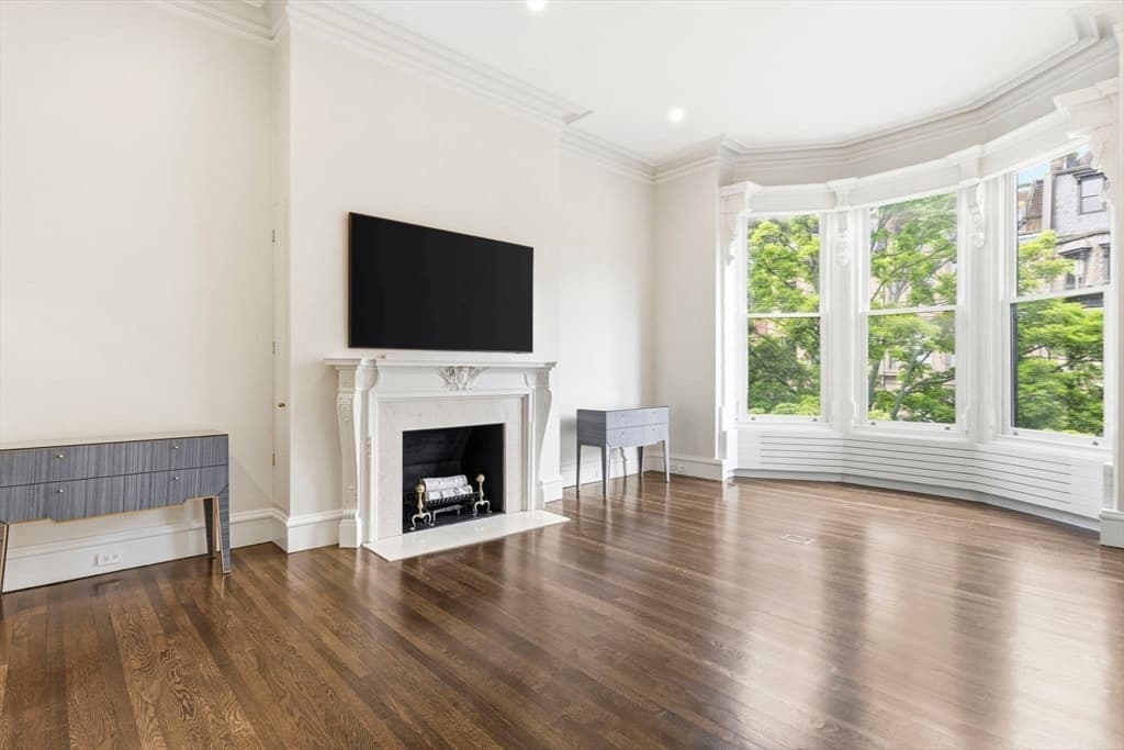 122 Marlborough Street, Boston MA 02116 photo 10