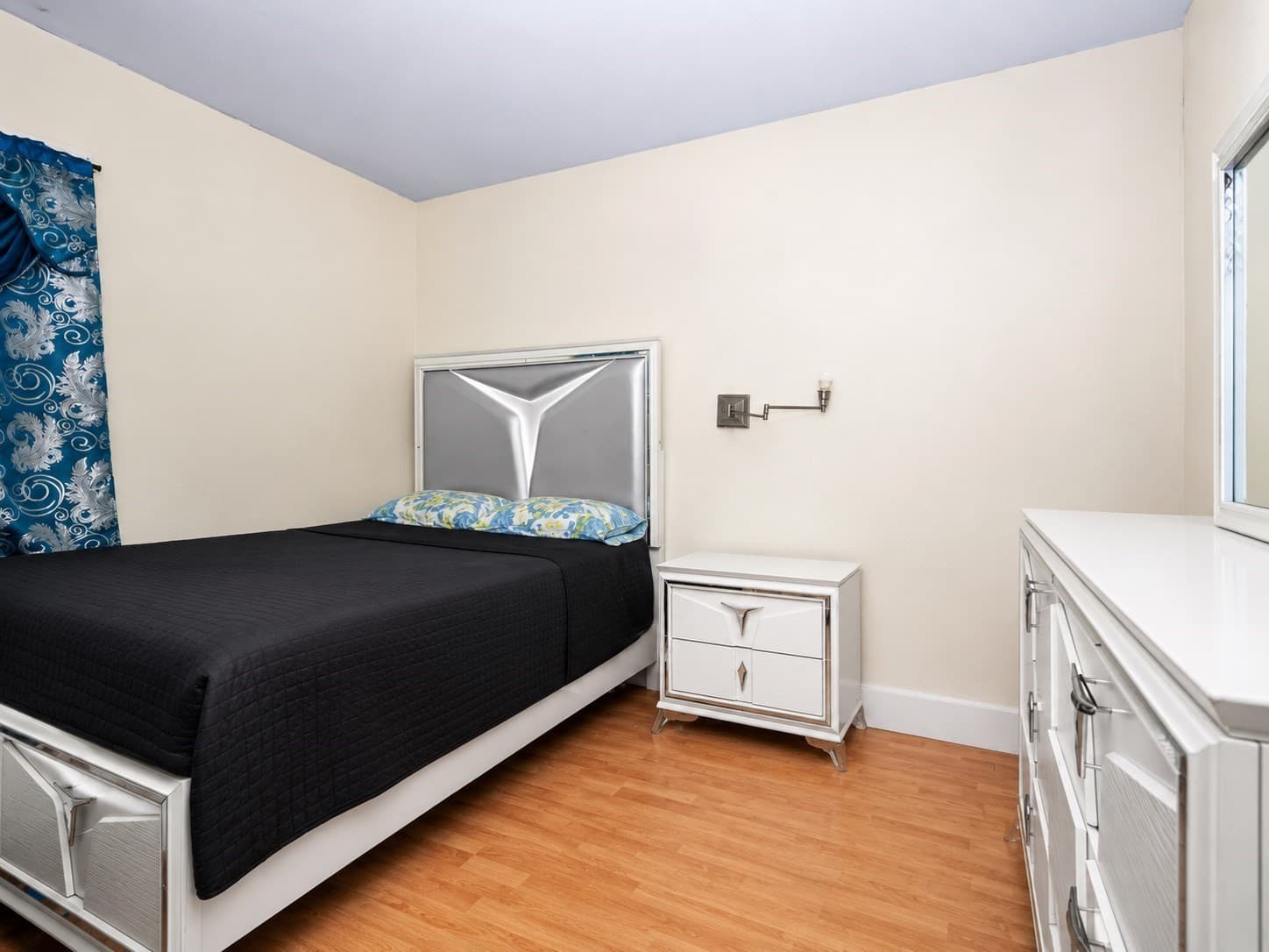 3 Family at 60 Esther St, Worcester MA 01607, photo 14 of 35