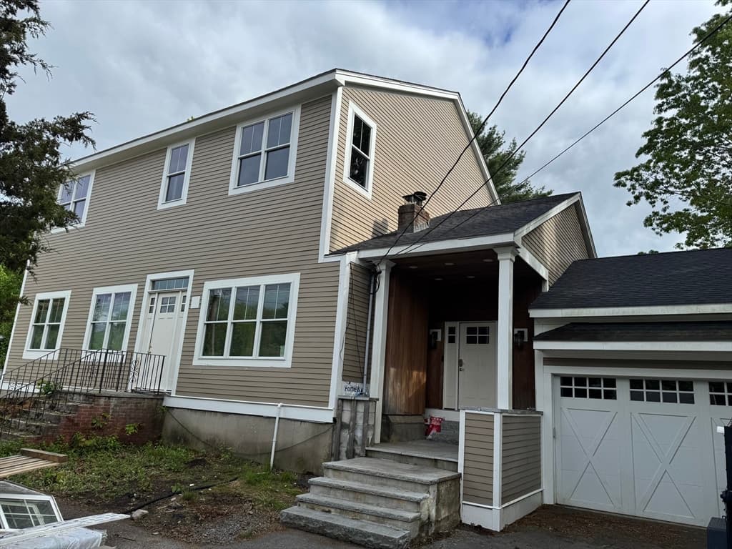 29 Lillian Rd, Stoughton MA 02072