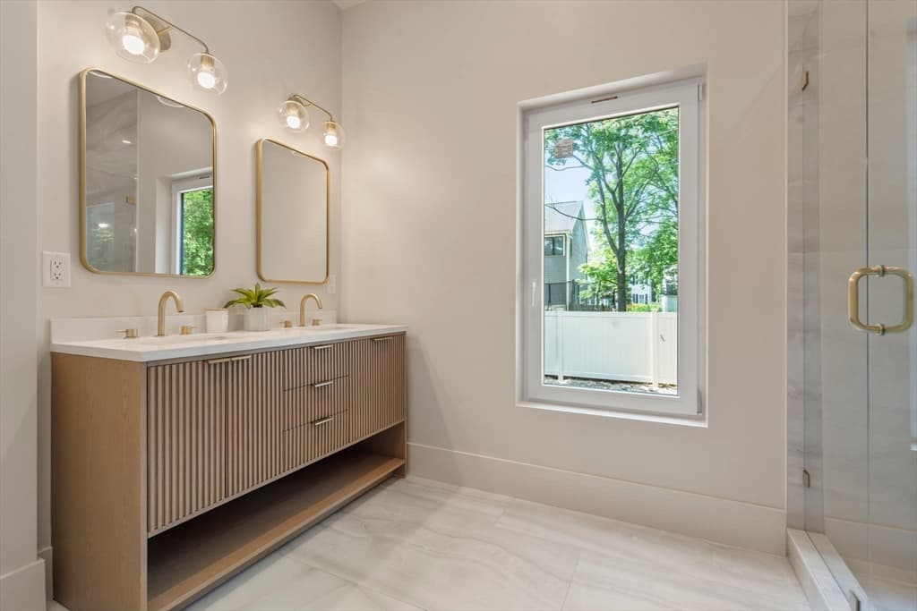 58 Bontempo Rd, Newton MA 02459 photo 16