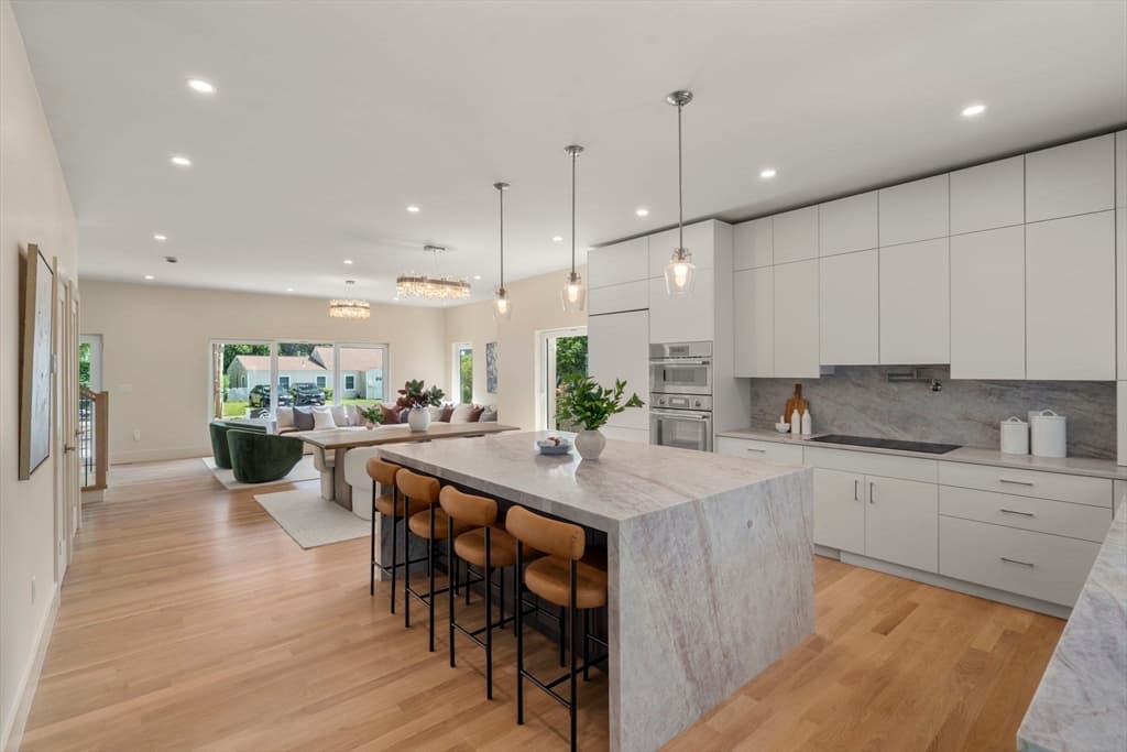 58 Bontempo Rd, Newton MA 02459 photo 10