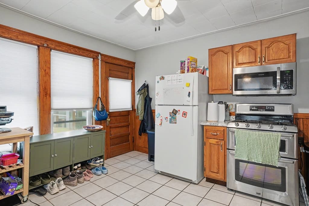 167 Seventh St, Leominster MA 01453 photo 27